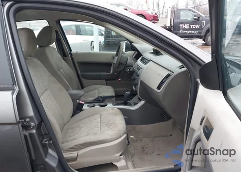 2010 Ford Focus Se из США, поврежденный, VIN 1FAHP3FN1AW298503